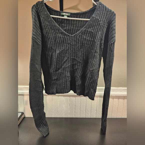 Wild Fable Black Cropped Sweater Small - Picture 1 of 3